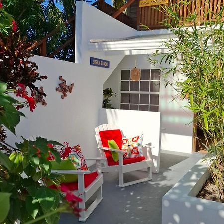 Amanda'S Place Green Studio - Pool And Tropical Garden Кайе Колкер Екстериор снимка